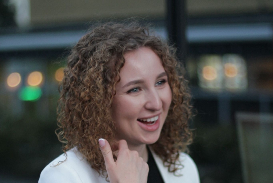 Valeriia Beradze - zdjęcie portretowe.
