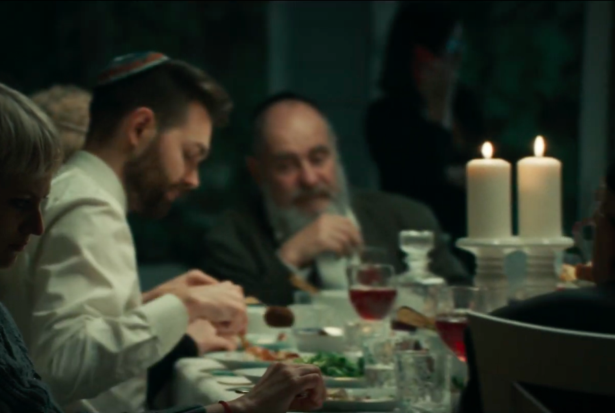 Grafika dekoracyjna - kadr z filmu (1)