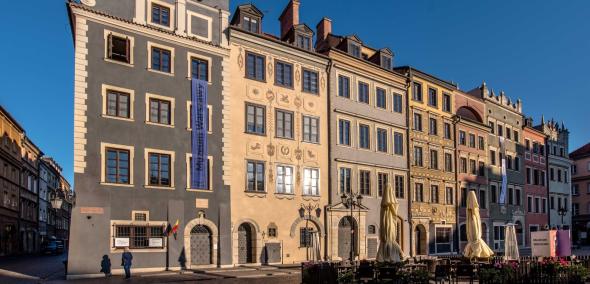 Kamienice na Starym Mieście - siedziba Muzeum Warszawy.