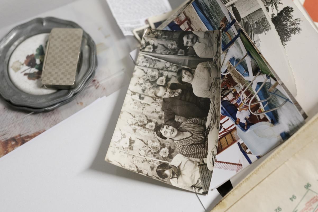 Zdjęcia ilustracyjne - stare fotografie w sepii