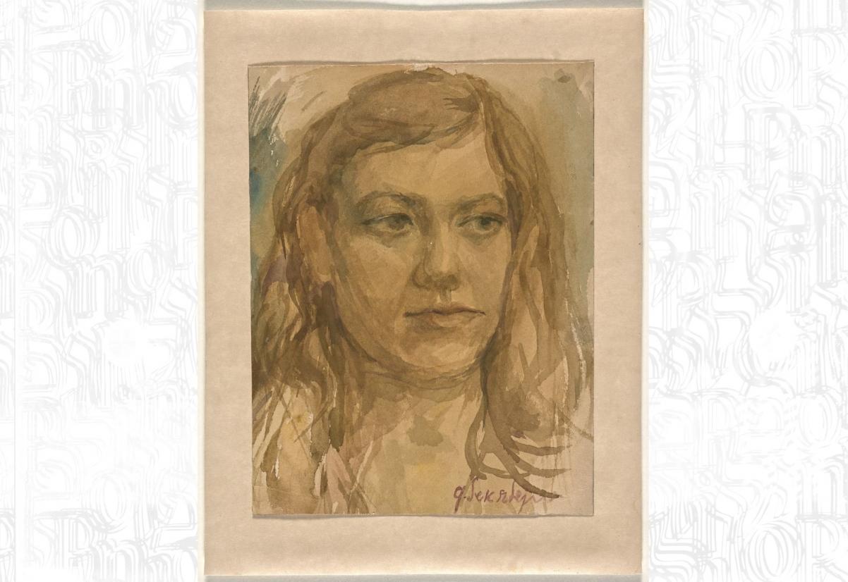 Portret neiznanej kobiety, wykonany techniką akwareli, w kolorach brązu i beżu. Namalowany przez Gelę Seksztajn-Lichtensztajn. Dar Piotra Setkiewicza.