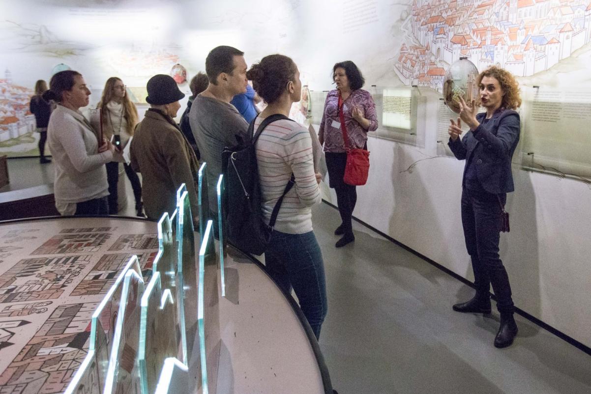 Muzeum POLIN, spacer po wystawie, spacer z przewodnikiem, spacer dla Głuchych