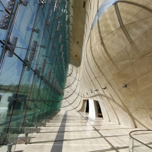 Hol główny Muzeum POLIN