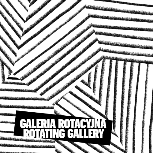 “Rotating gallery” in Polish and “rotating gallery” in English